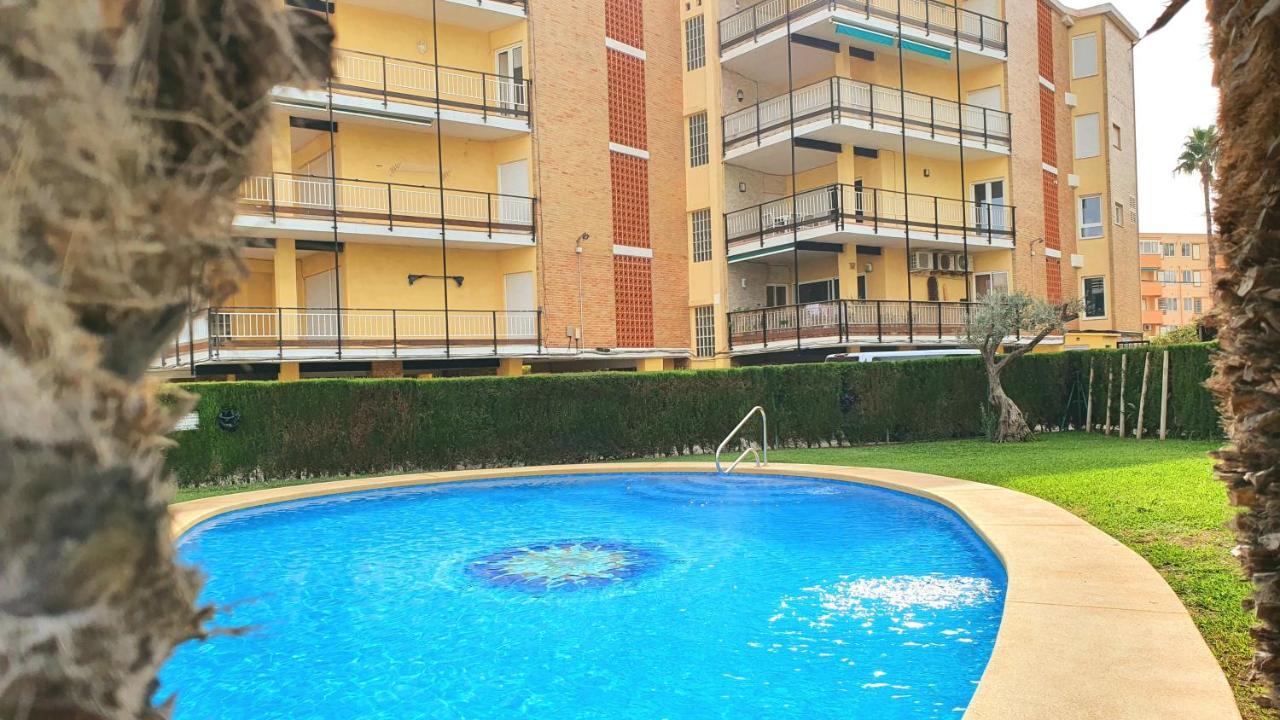 Modern 2 Bedroom Apartment 100 M From The Beach ฮาเวอา ภายนอก รูปภาพ